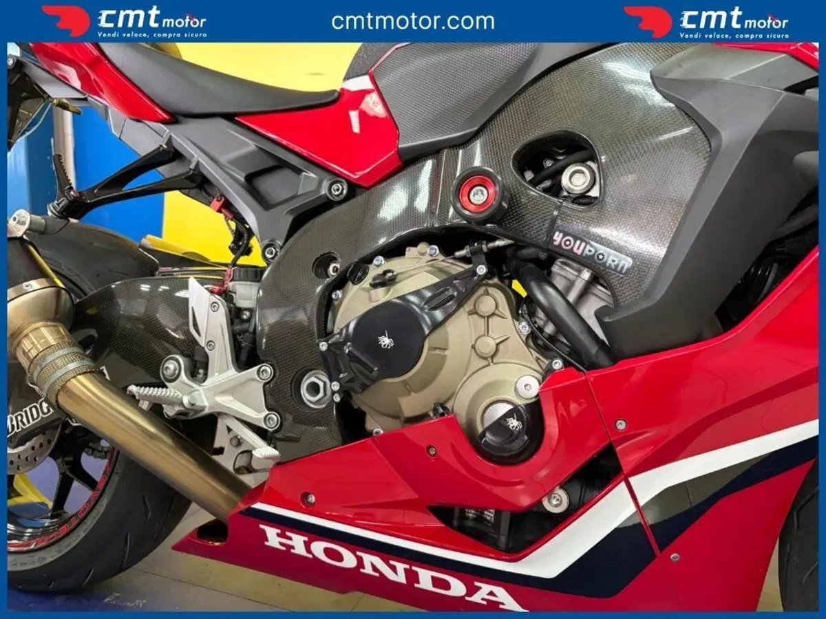 Honda CBR 1000 RR Fireblade (2017 - 19) (6)