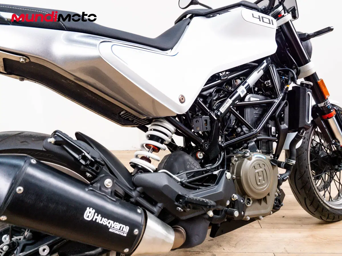Husqvarna Vitpilen 401 (2020) (4)