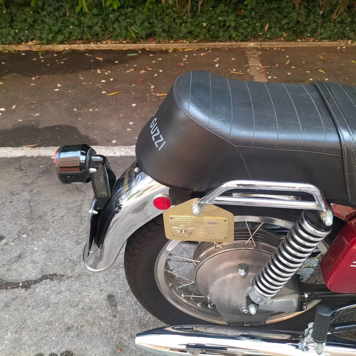 Moto Guzzi 850 GT (2)