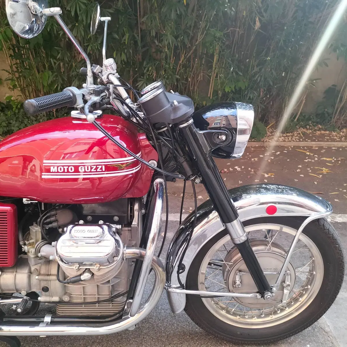 Moto Guzzi 850 GT (4)