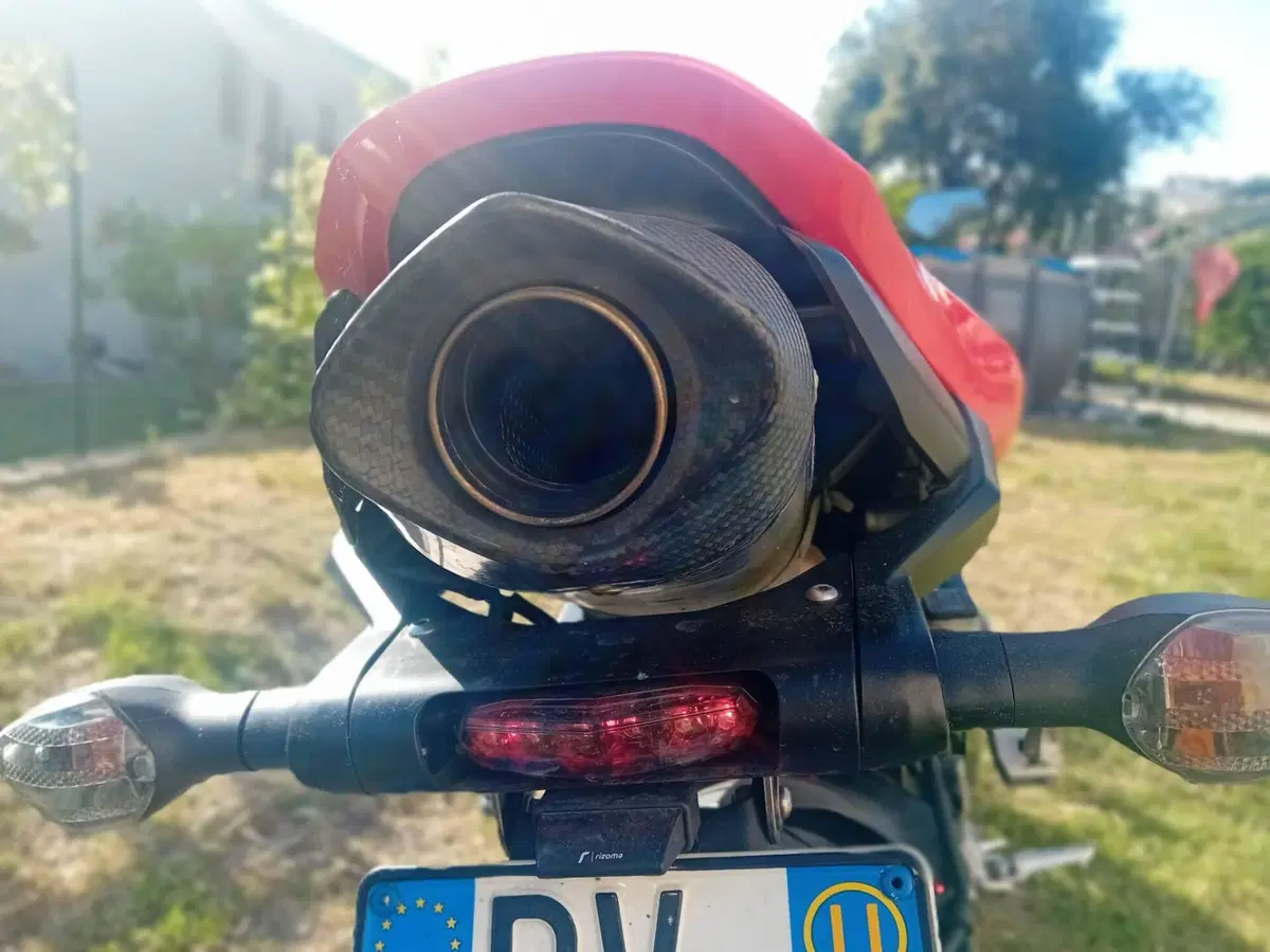 Honda CBR 600 RR (2009 - 12) (4)