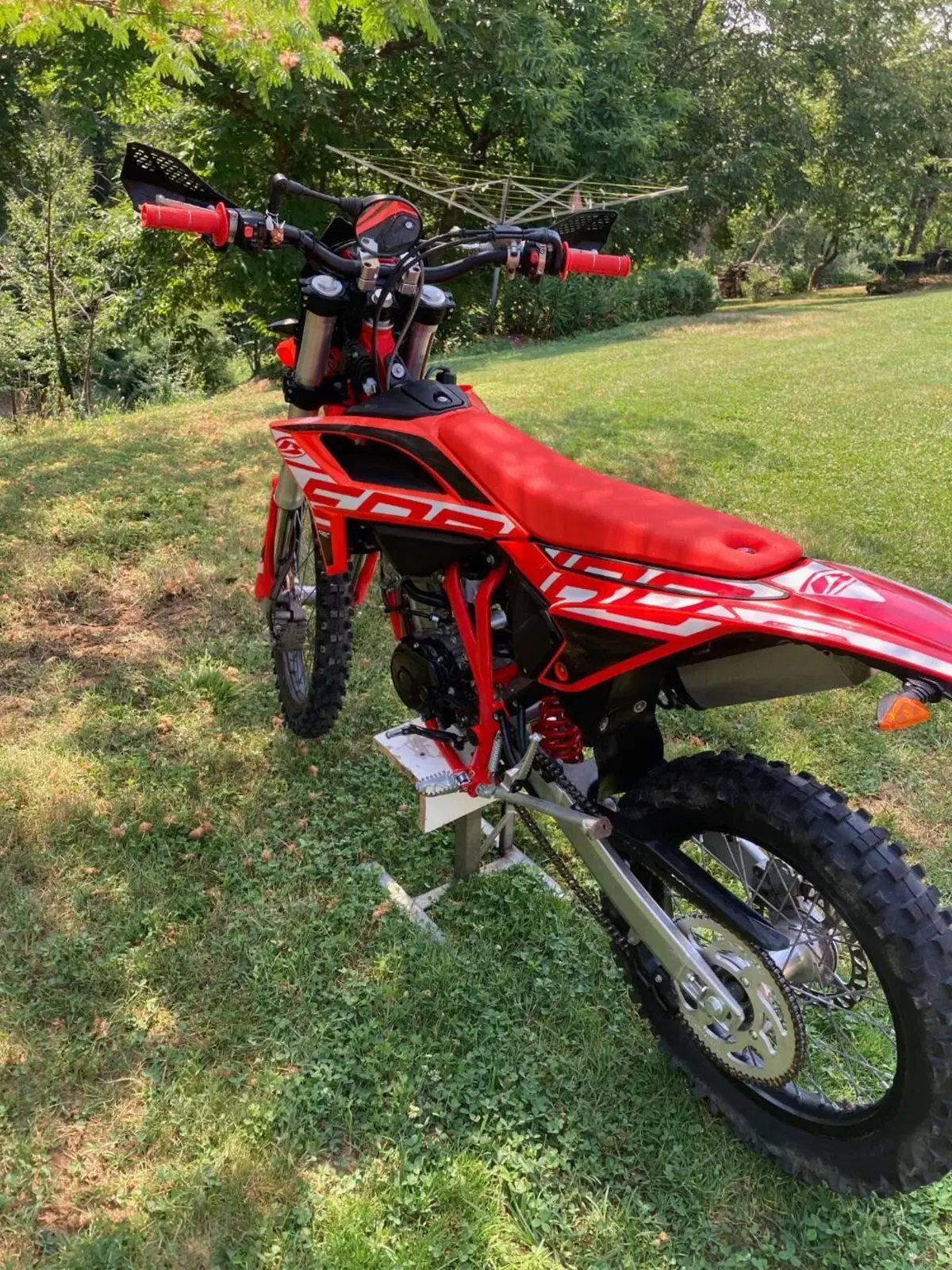 Betamotor RR 125 4T Enduro R (2024 - 26) (5)