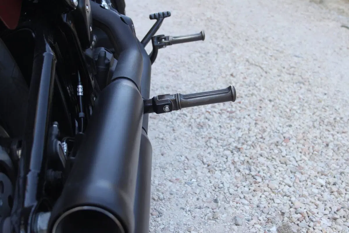 Harley-Davidson 107 Street Bob (2018 - 20) - FXBB (4)