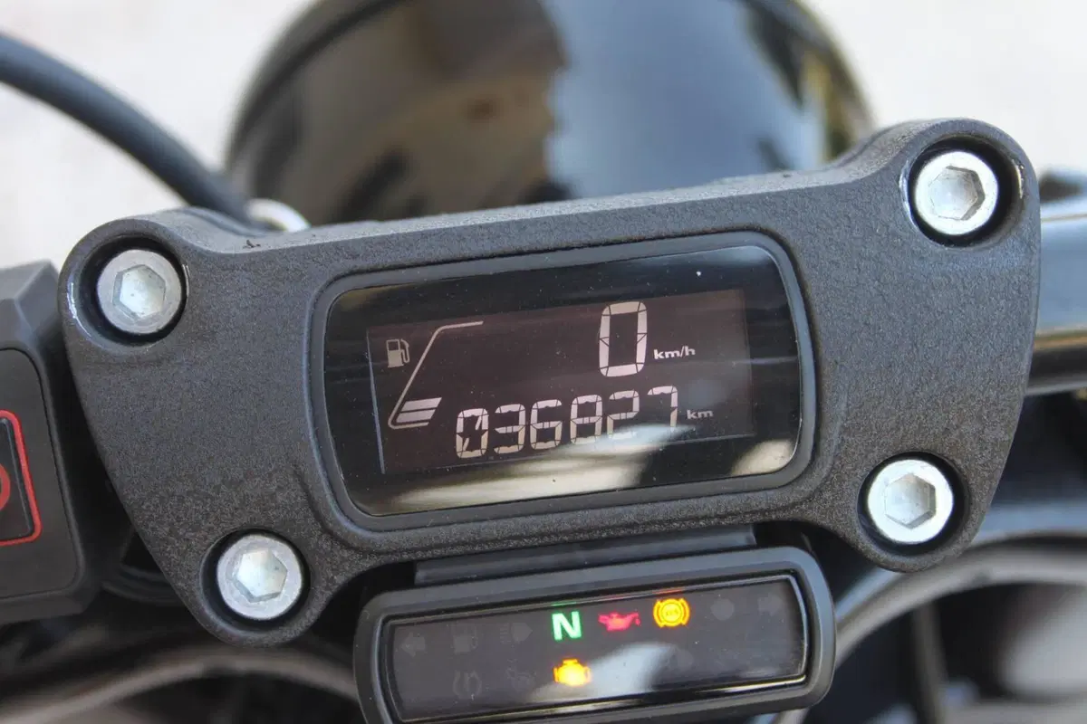 Harley-Davidson 107 Street Bob (2018 - 20) - FXBB (5)