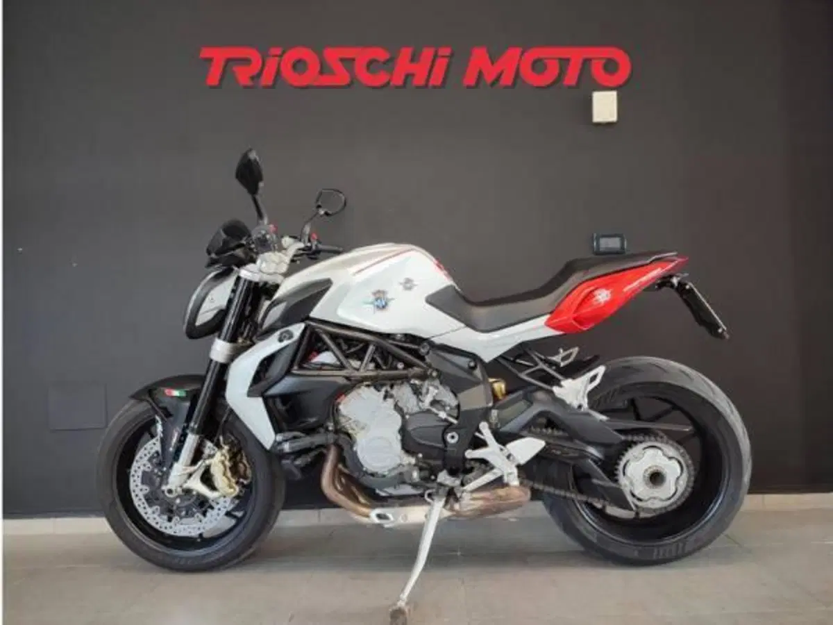 MV Agusta Brutale 800 EAS (2015) (2)