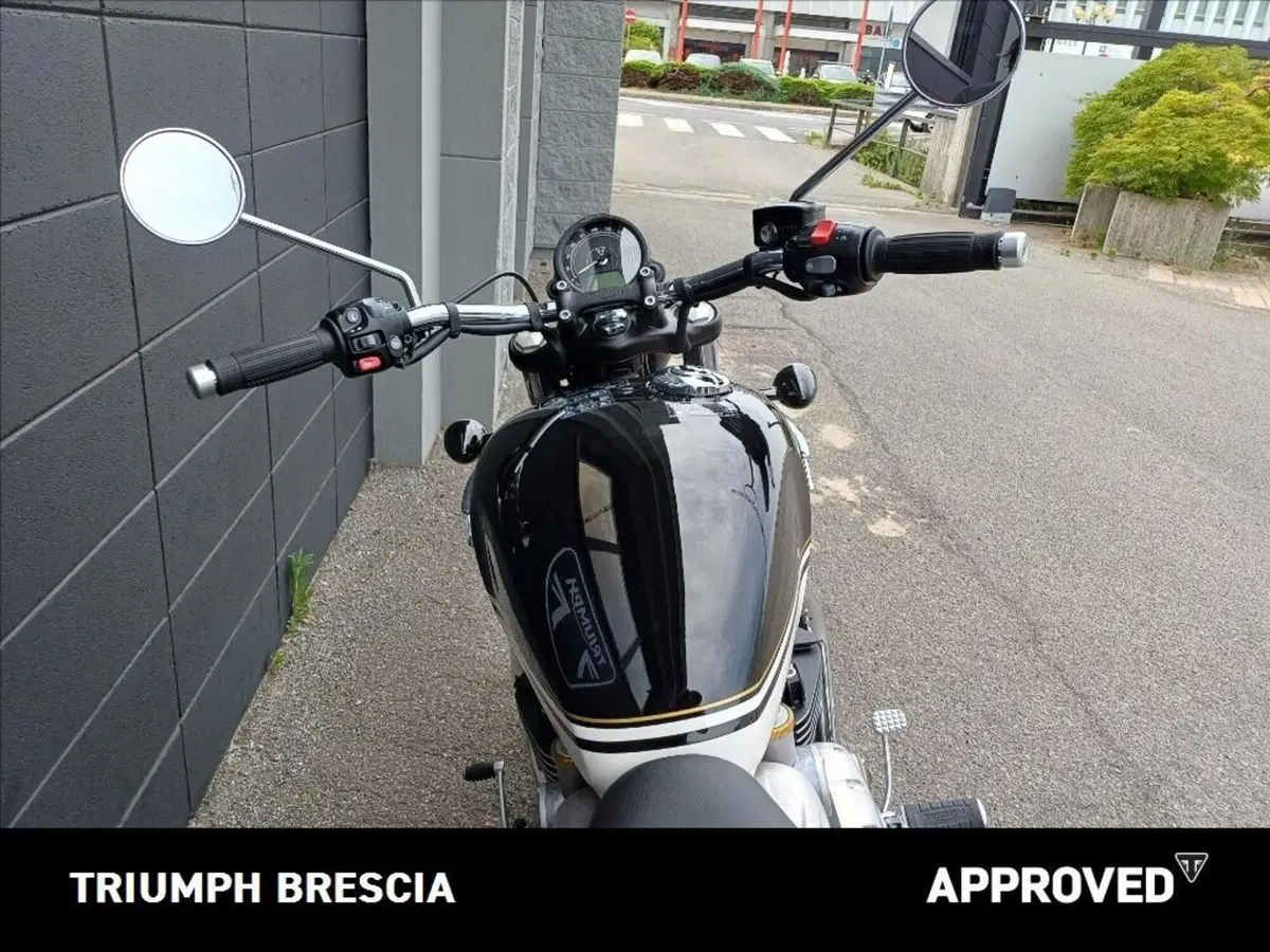 Triumph Bonneville Speedmaster 1200 (2026) (9)