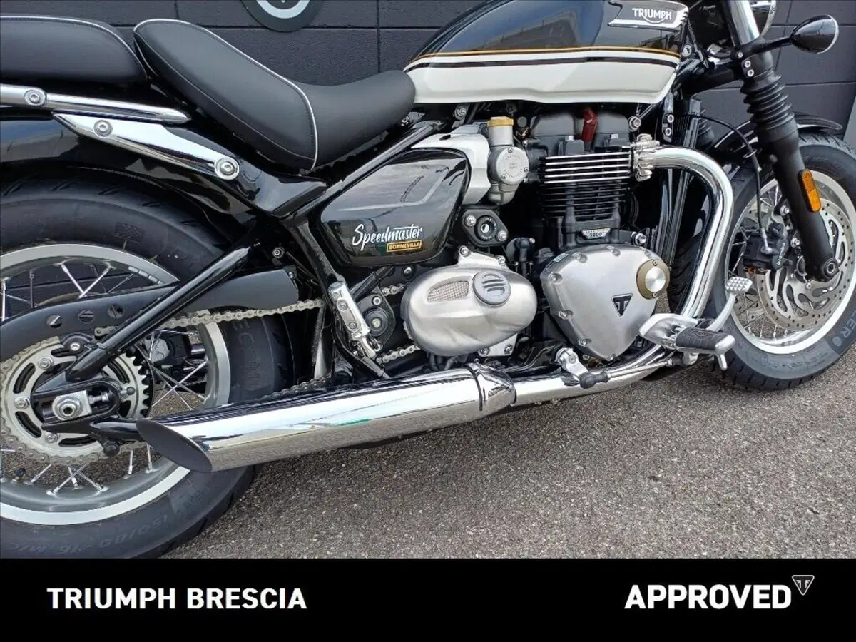 Triumph Bonneville Speedmaster 1200 (2026) (4)