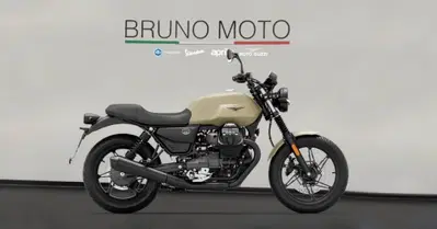 Moto Guzzi V7 Stone (2025 - 26) nuova