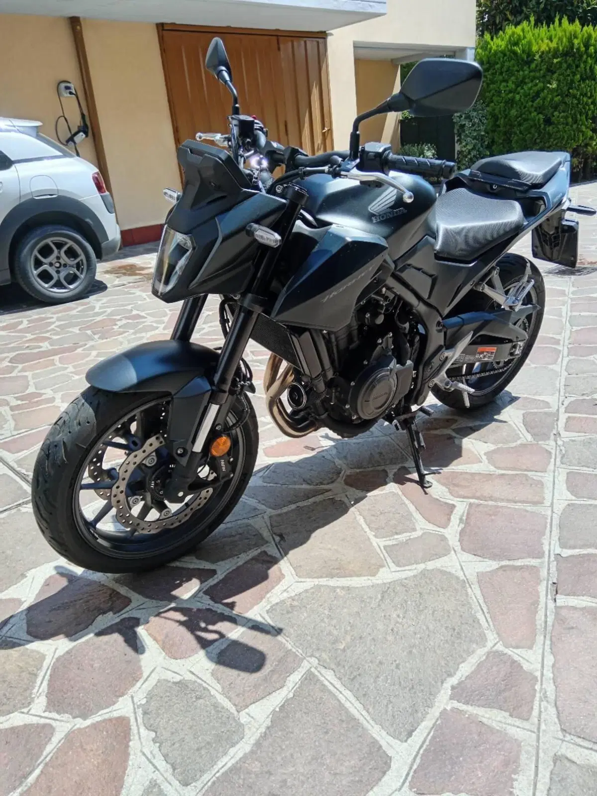 Honda CB 500 Hornet (2024 - 25) (3)