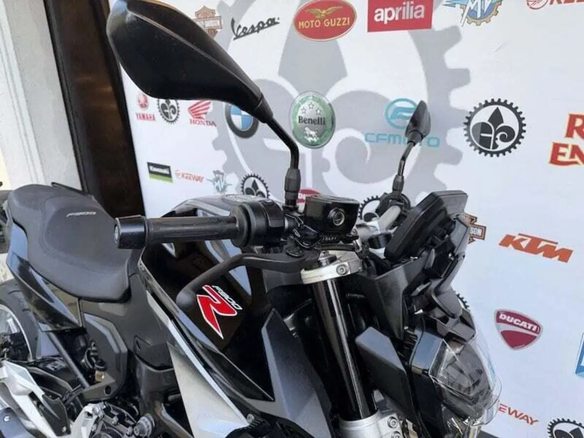 Bmw F 900 R (2021 - 24) (15)