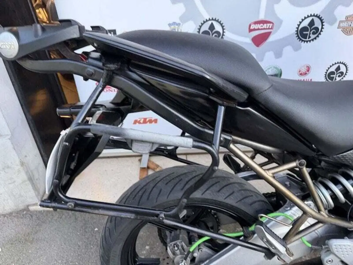 Kawasaki Versys 650 (2010 - 13) (3)