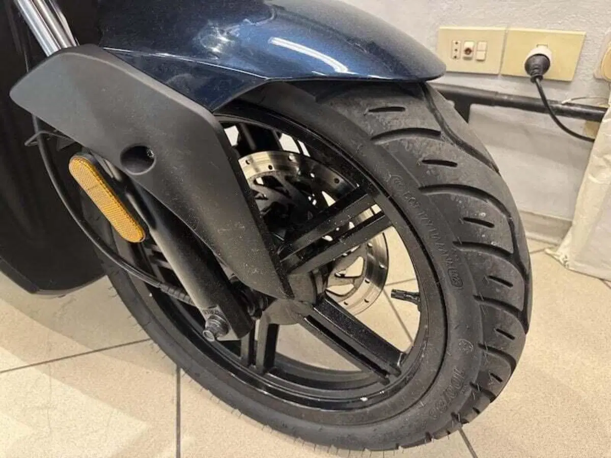 Kymco Agility 200i R16 + (2021 - 25) (9)