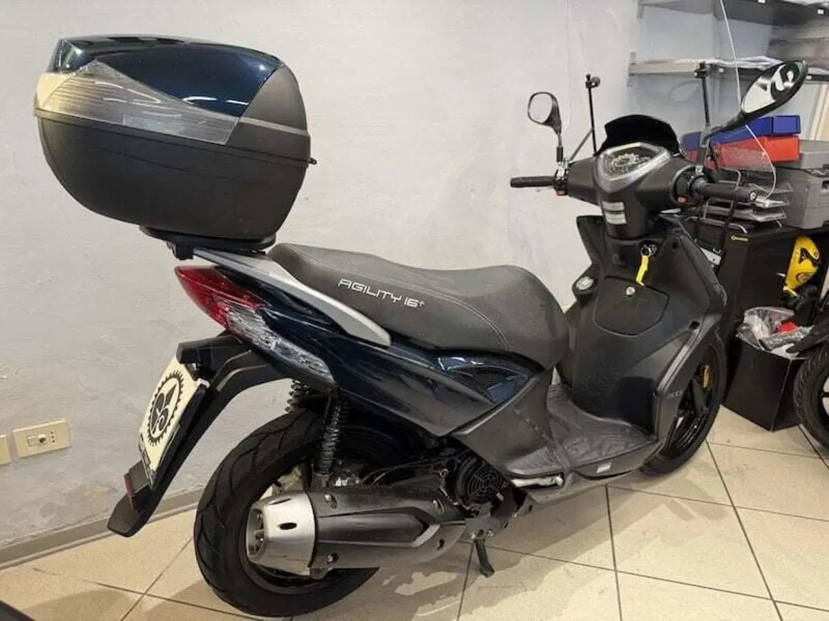 Kymco Agility 200i R16 + (2021 - 25) (11)