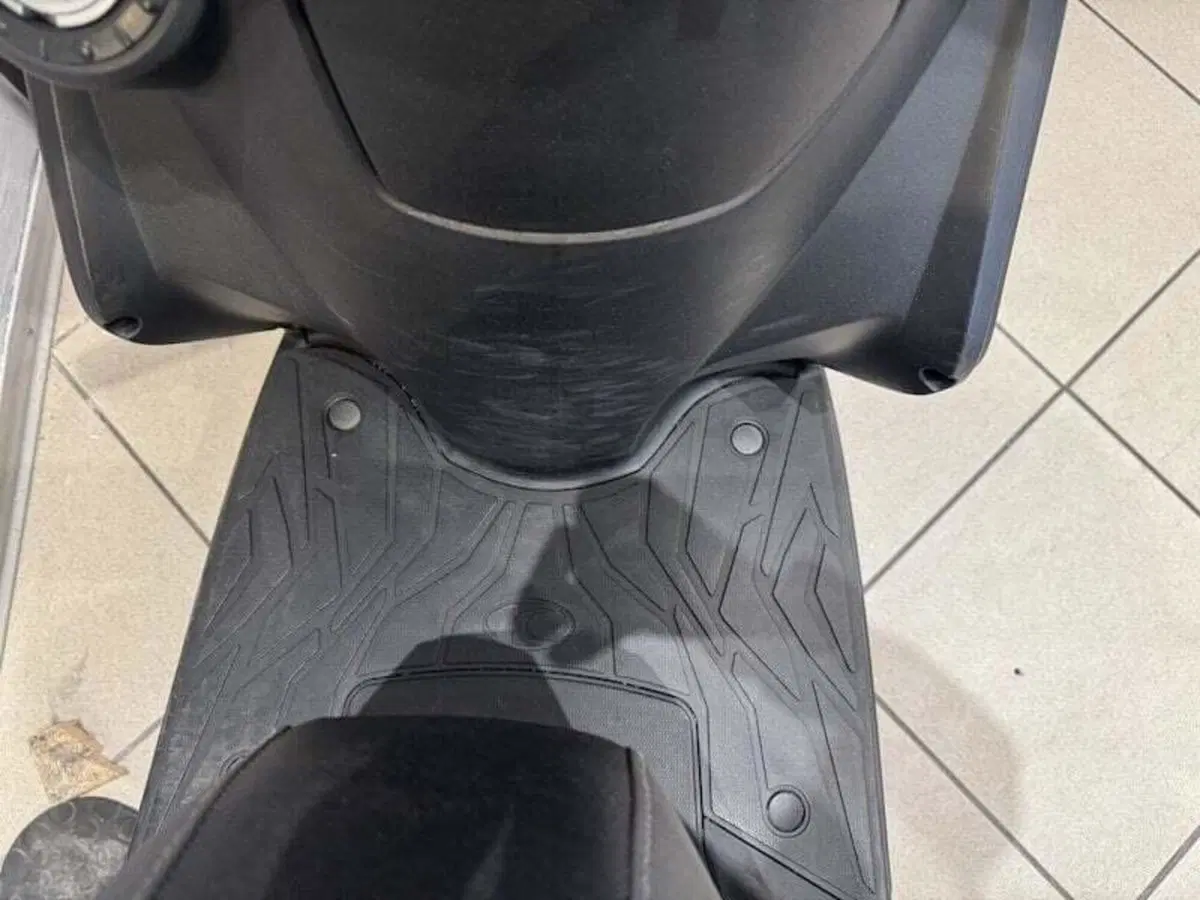 Kymco Agility 200i R16 + (2021 - 25) (14)