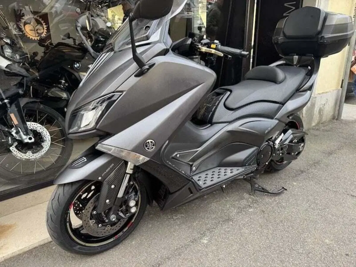 Yamaha T-Max 530 ABS (2015 - 17) (20)