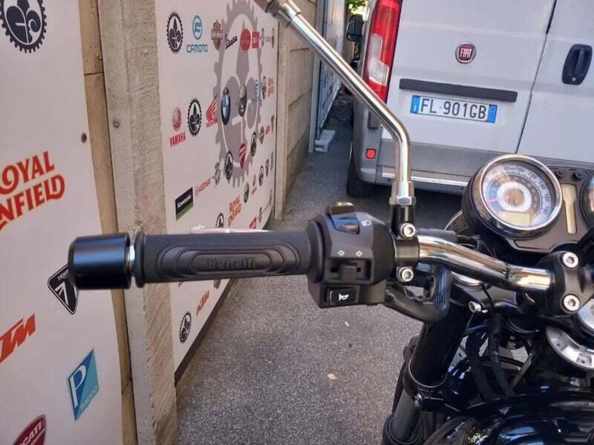 Benelli Imperiale 400 (2021 - 25) (12)