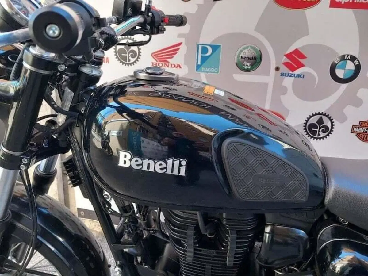 Benelli Imperiale 400 (2021 - 25) (18)