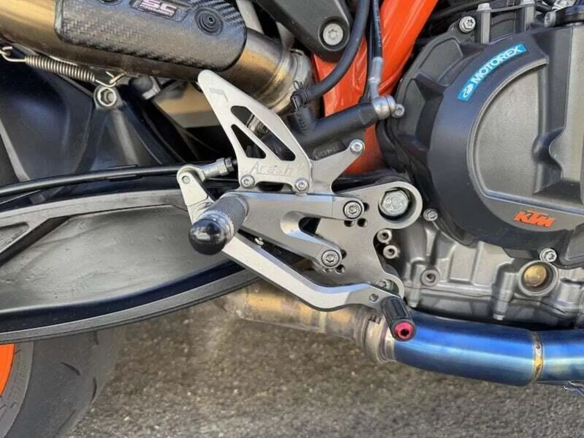 KTM 890 Duke (2021 - 23) (7)