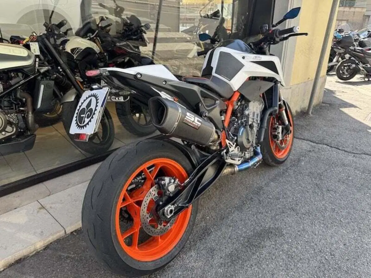 KTM 890 Duke (2021 - 23) (15)