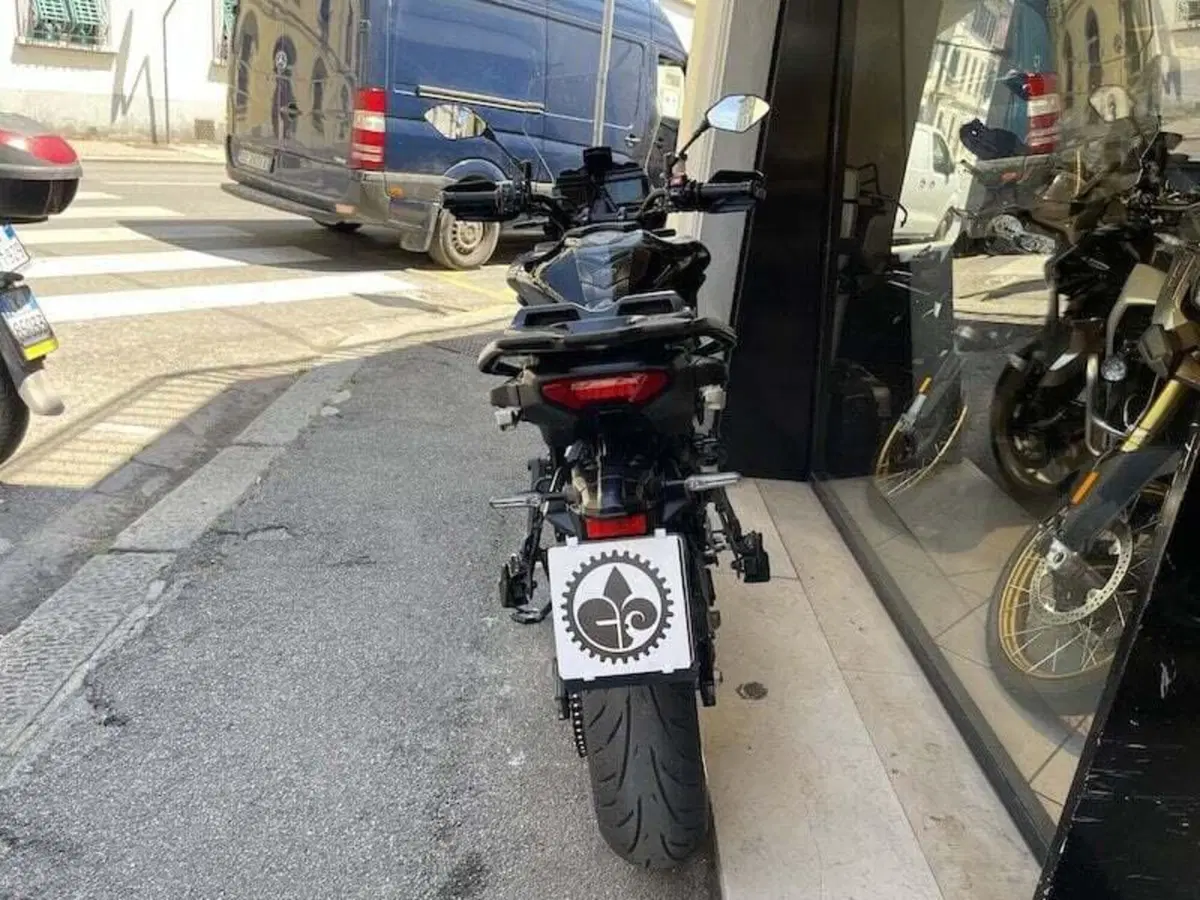 Yamaha Tracer 9 GT (2021 - 24) (17)