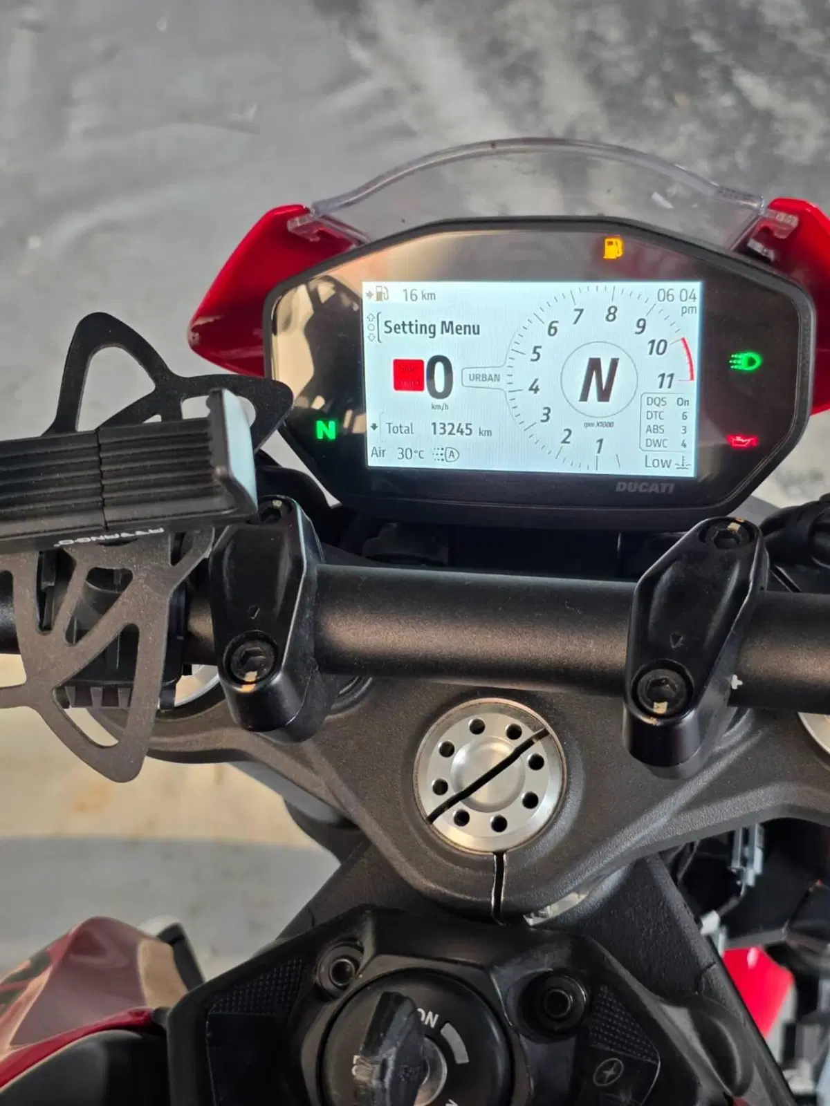 Ducati Monster 937 + (2021 - 25) (3)