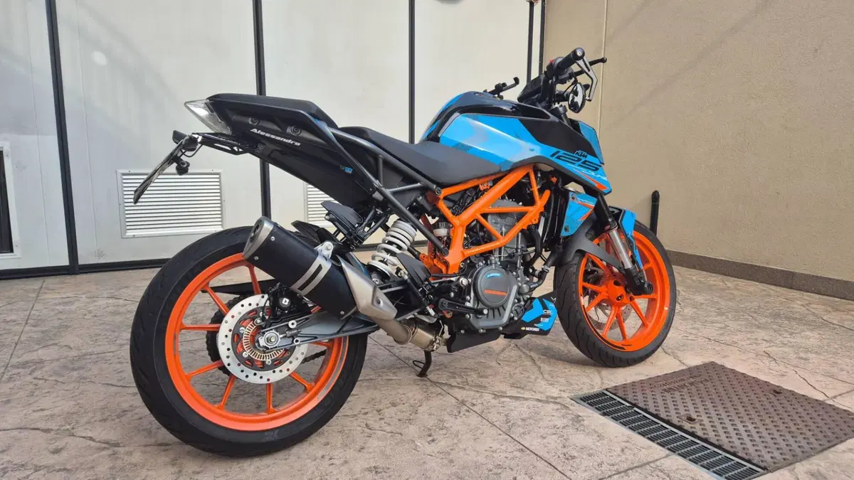 KTM 125 Duke (2021 - 23) (8)