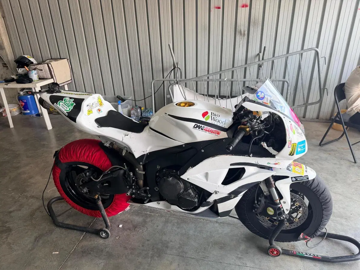Honda CBR 600 RR (2009 - 12) (6)