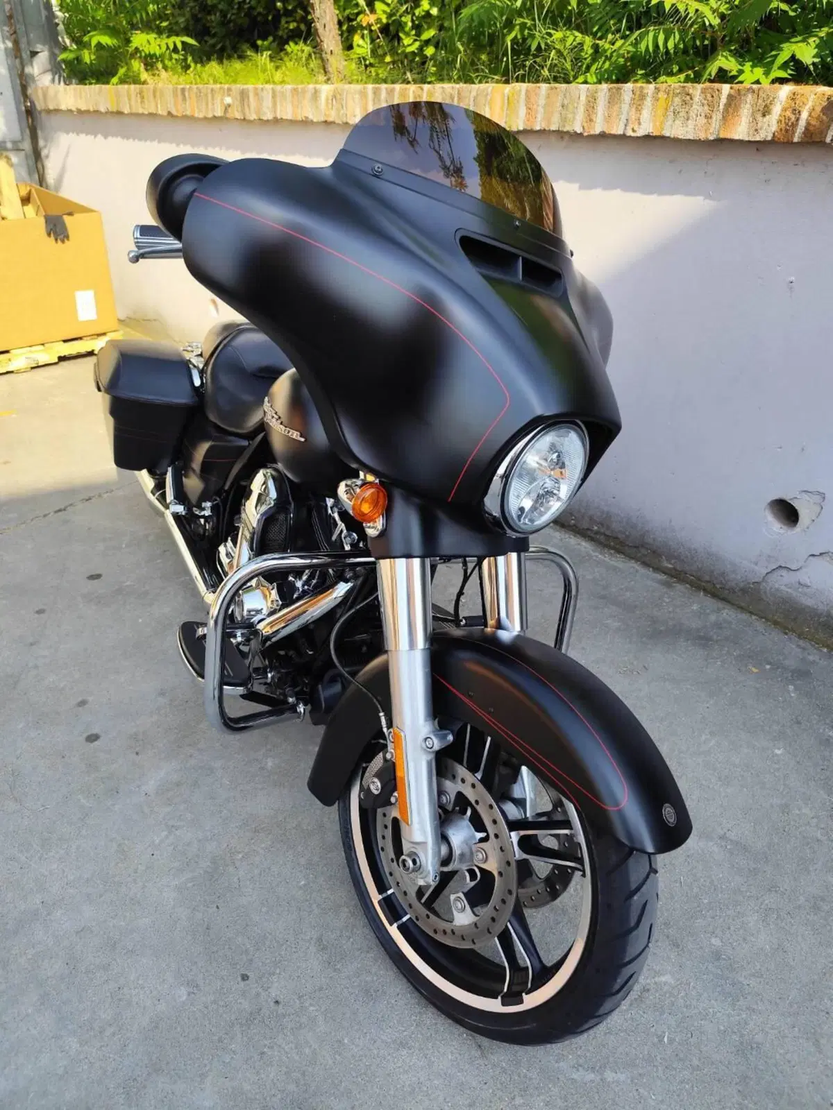 Harley-Davidson 1690 Street Glide Special (2014 - 16) - FLHX (4)