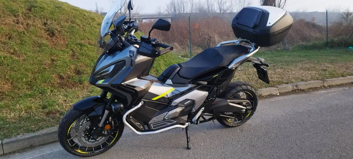 Honda X-ADV 750 DCT Adventure (2021 - 24) (2)