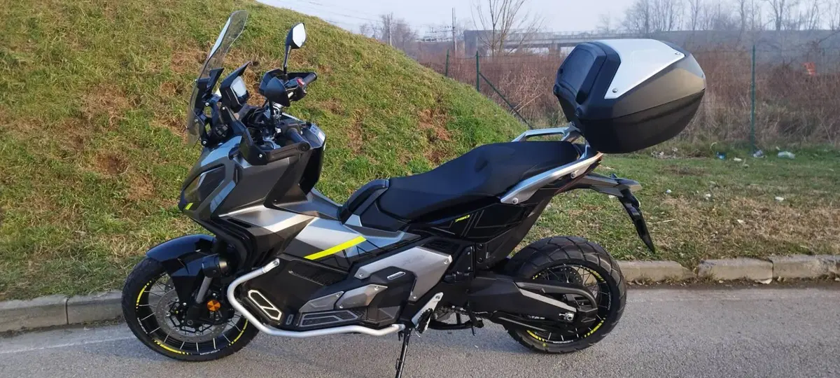 Honda X-ADV 750 DCT Adventure (2021 - 24) (3)