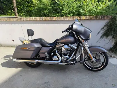 Harley-Davidson 1690 Street Glide Special (2014 - 16) - FLHX usata