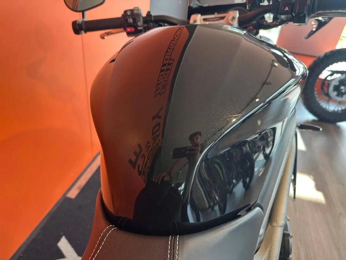 KTM 1290 Super Duke R ABS (2017 - 18) (5)