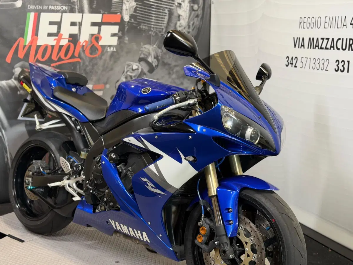 Yamaha YZF R1 (2006 - 07) (5)