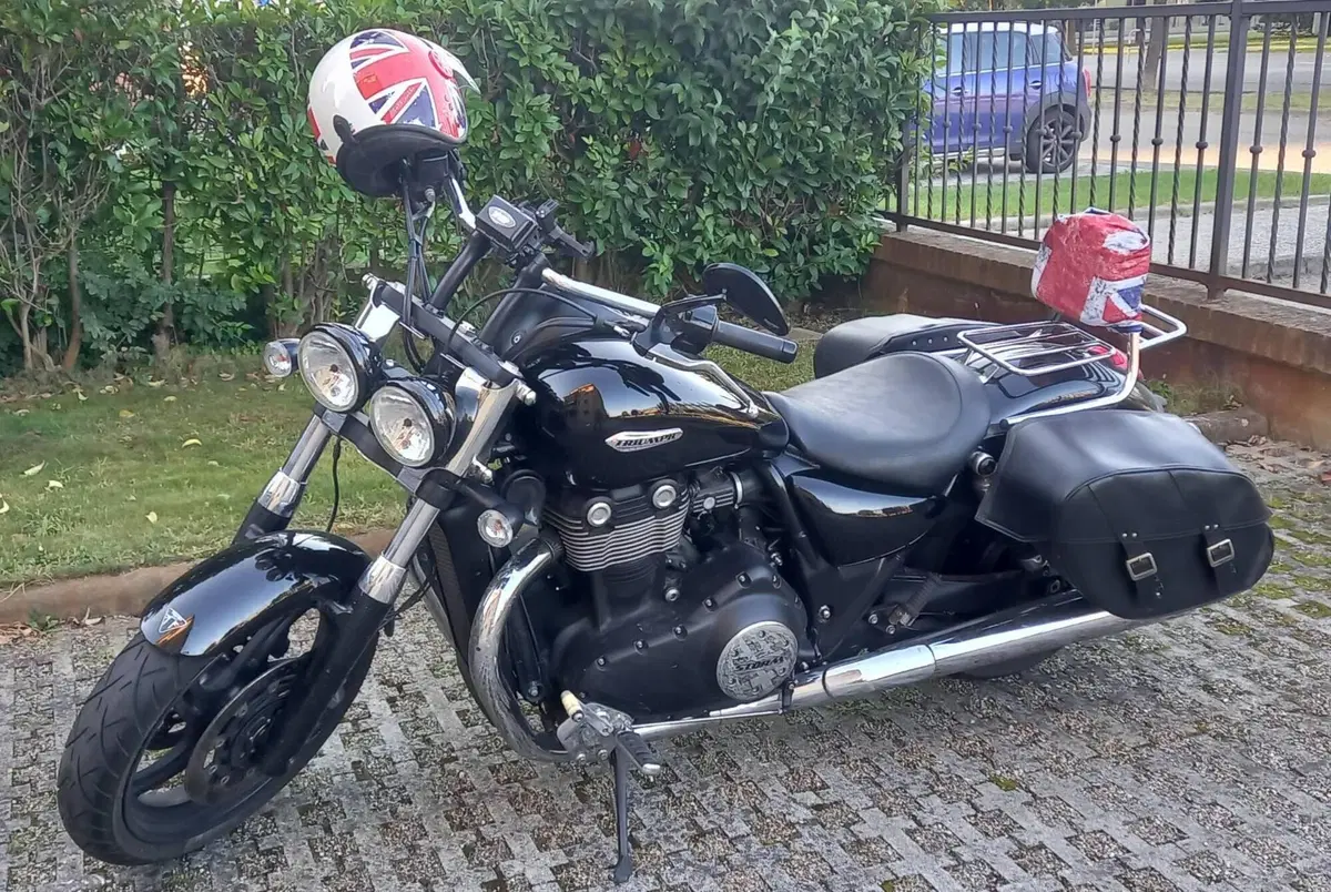 Triumph Thunderbird Storm 1700 ABS (2010 - 16) (4)