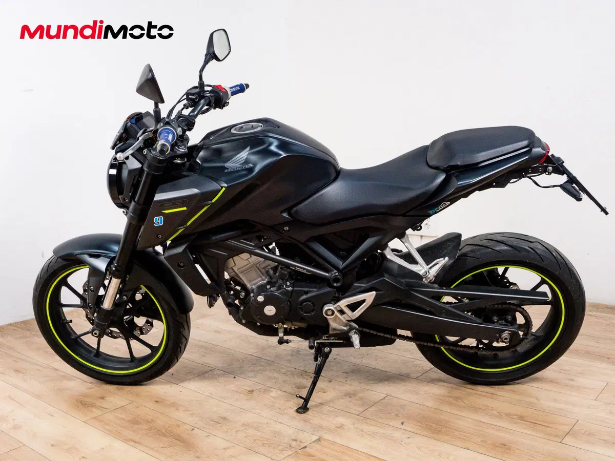 Honda CB 125 R (2024 - 26) (5)