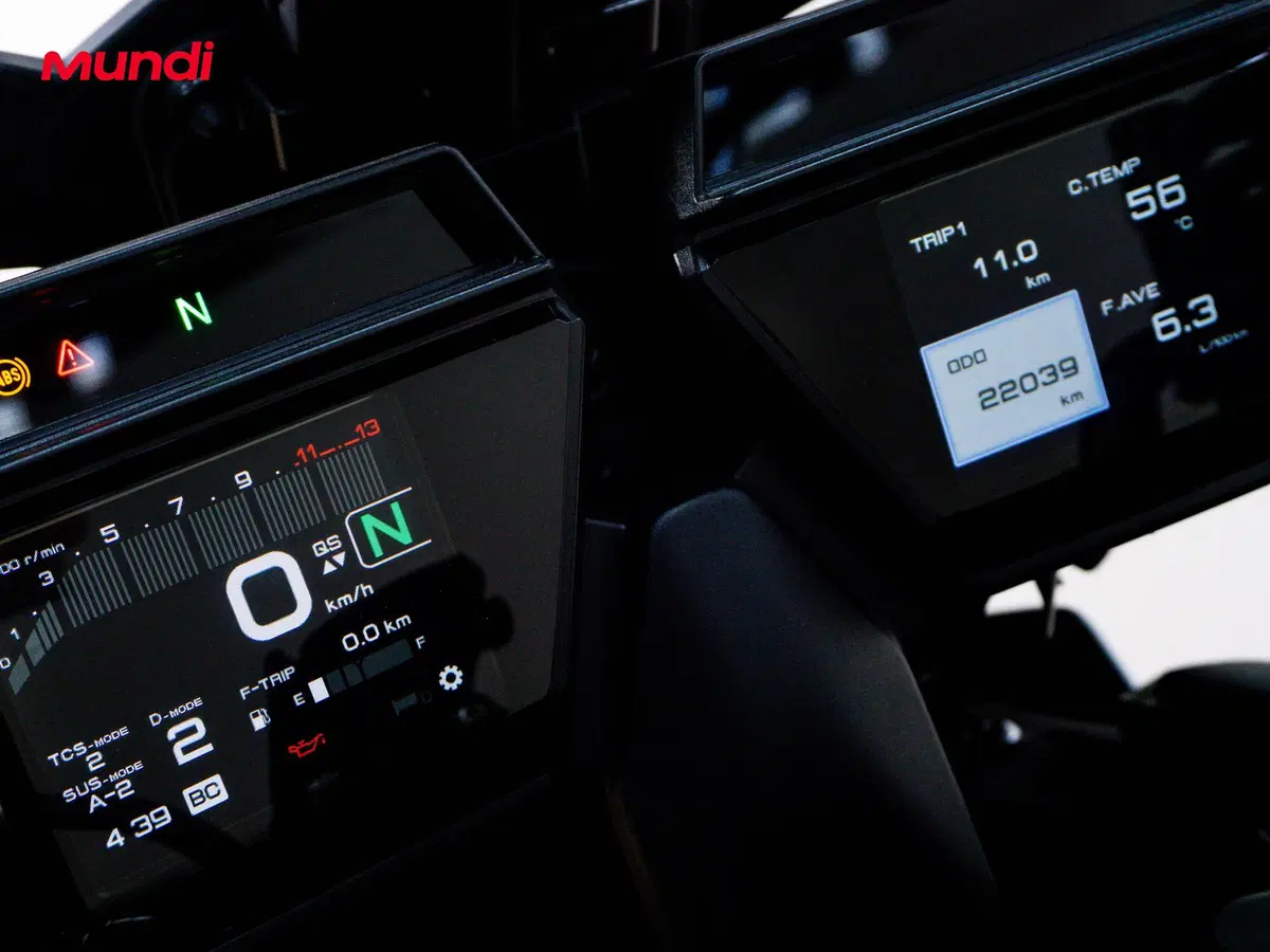 Yamaha Tracer 9 GT (2021 - 24) (12)