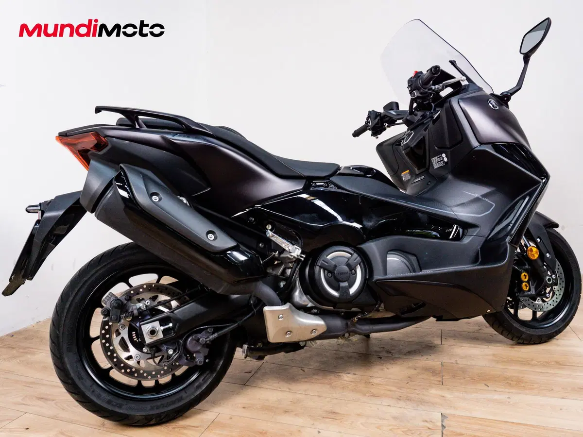 Yamaha T-Max 560 Tech Max (2025 - 26) (3)