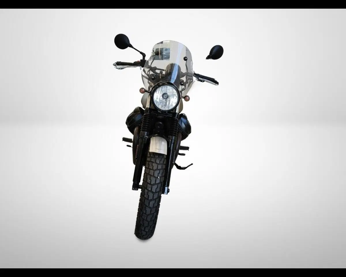 Moto Guzzi V7 III Rough (2018 - 20) (4)