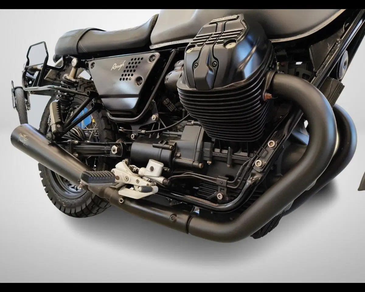 Moto Guzzi V7 III Rough (2018 - 20) (18)