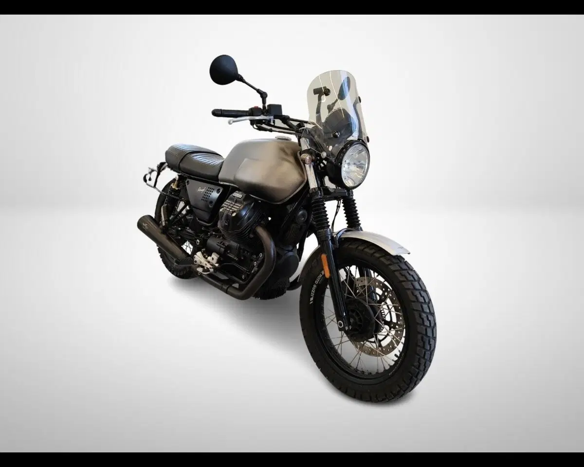 Moto Guzzi V7 III Rough (2018 - 20) (25)