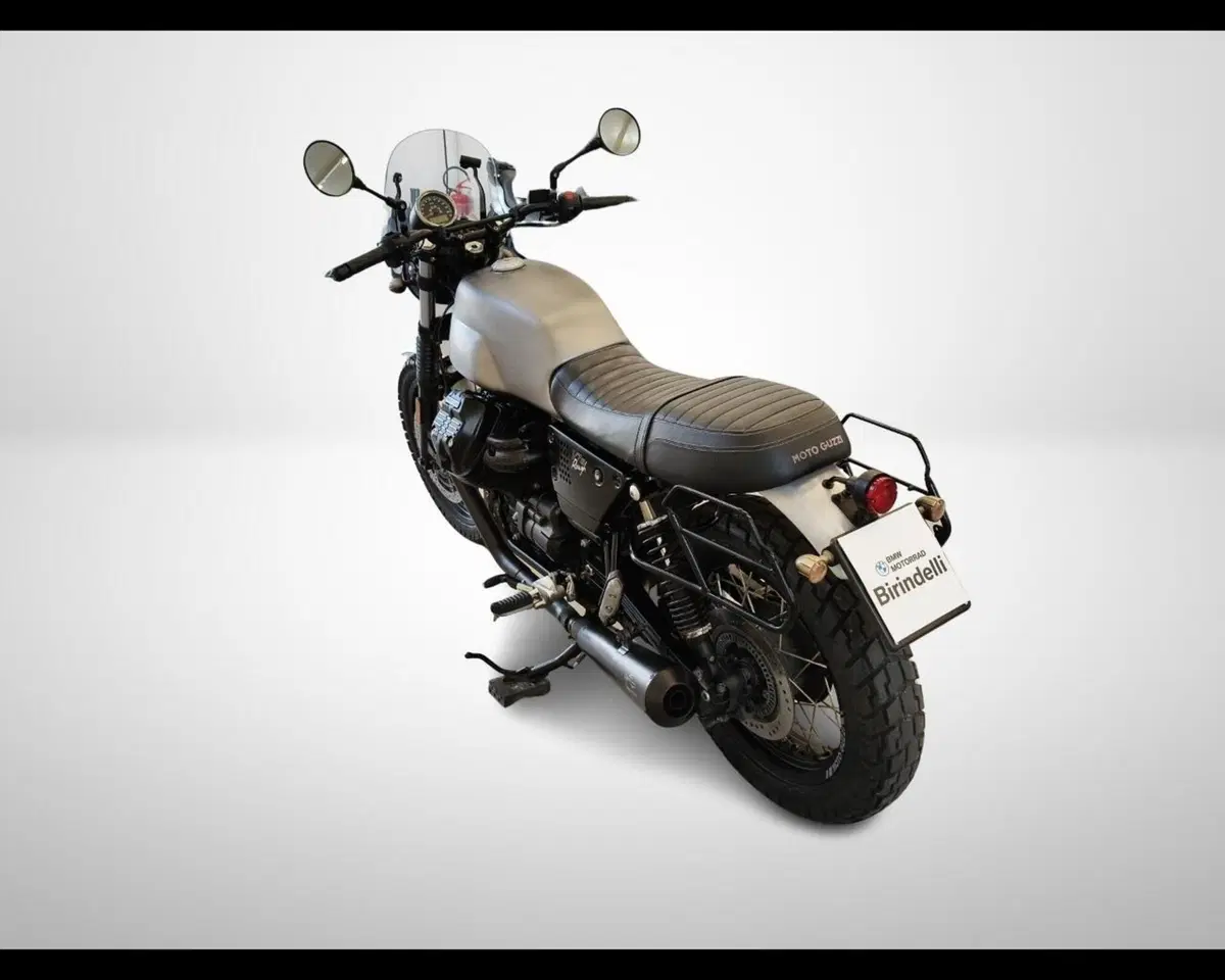 Moto Guzzi V7 III Rough (2018 - 20) (26)