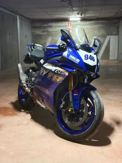 Yamaha YZF R6 (2017 - 20) usata