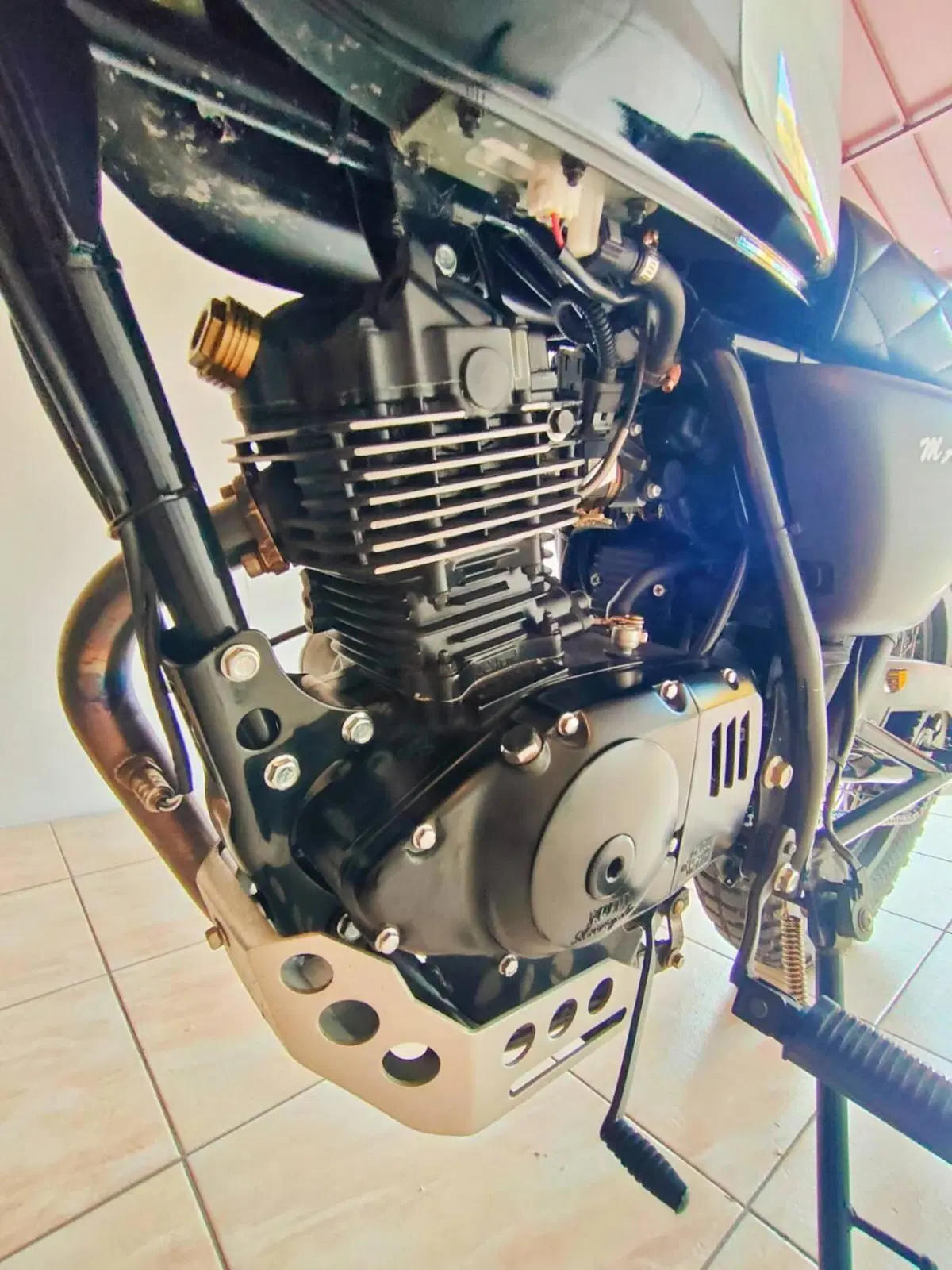 Mutt Motorcycles Mastiff 125 (2021 - 25) (7)
