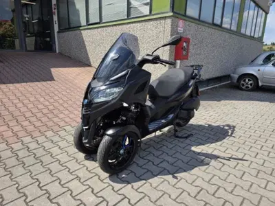 Piaggio MP3 310 Sport (2025 - 26) usata