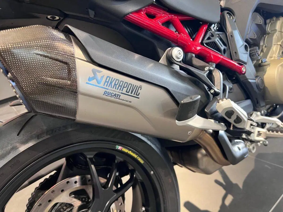 Ducati Multistrada V4 Pikes Peak (2021 - 24) (12)