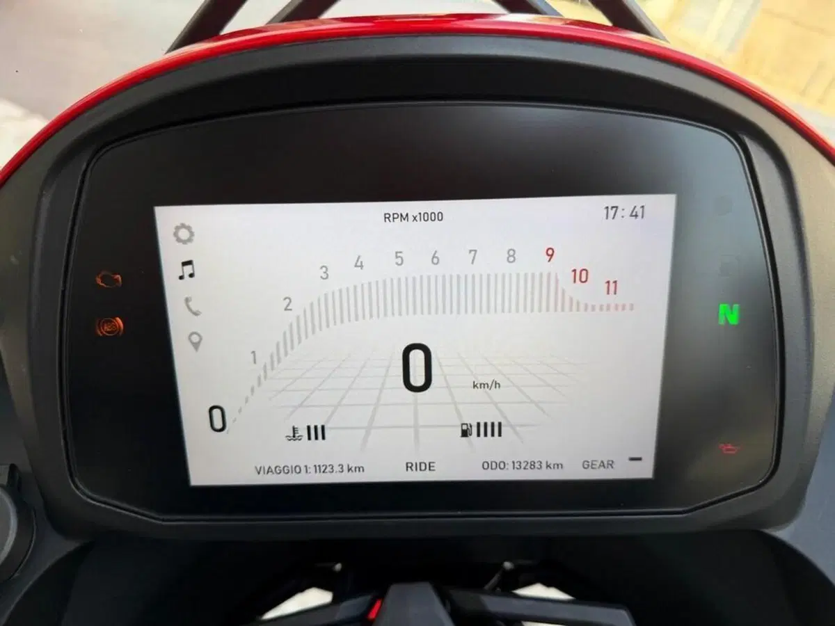 Moto Morini X-Cape 650 (2021 - 26) (10)