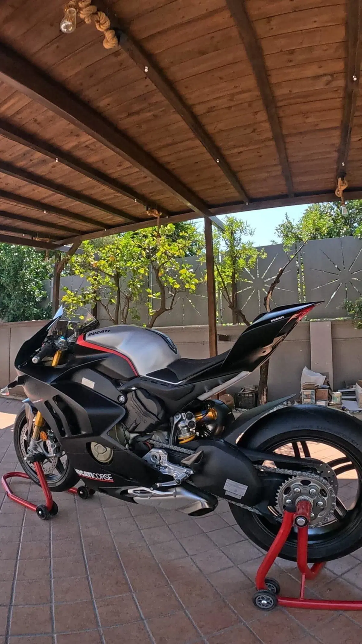 Ducati Panigale V4 1100 SP (2021) (2)