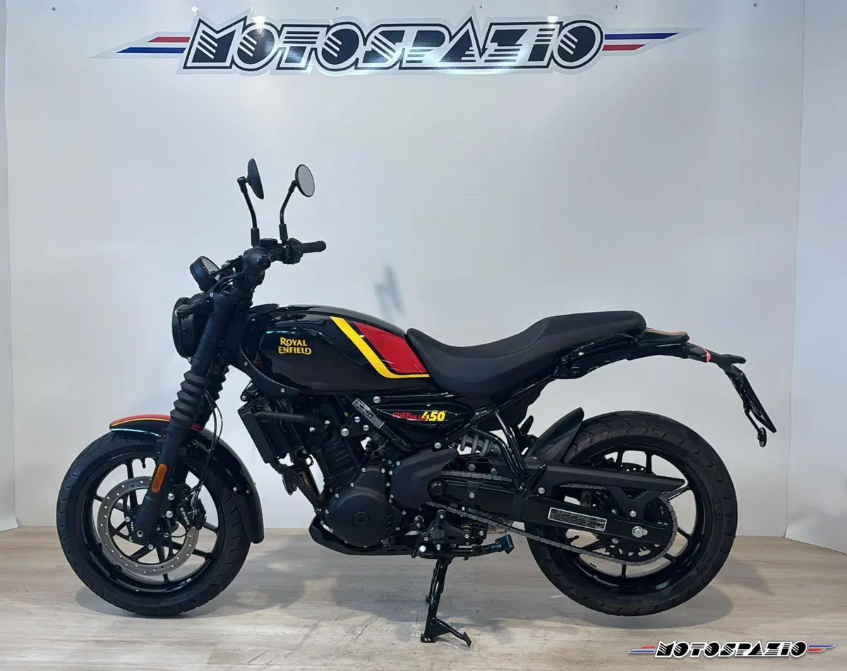 Royal Enfield Guerrilla 450 (2024 - 26) (3)