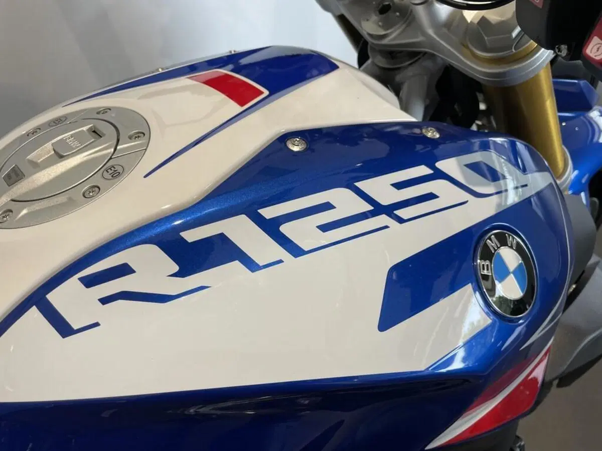 Bmw R 1250 R (2021 - 25) (5)