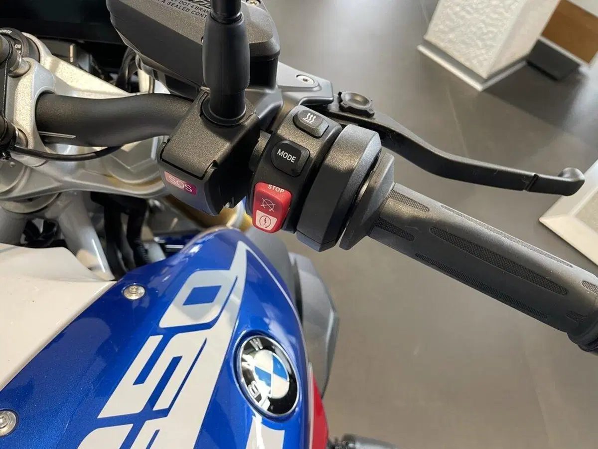 Bmw R 1250 R (2021 - 25) (9)